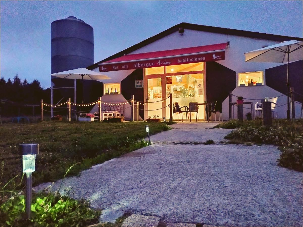 Albergue A Nave De Ferreira Ferreira  Esterno foto